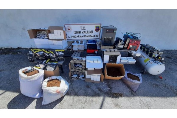 KAÇAK SİGARA OPERASYONUNDA 2 KİŞİ YAKALANDI