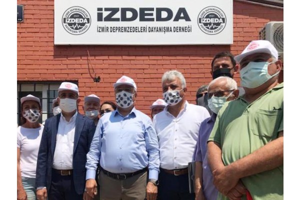 DEPREMZEDELERİN SORUNLARINI DİNLEDİLER