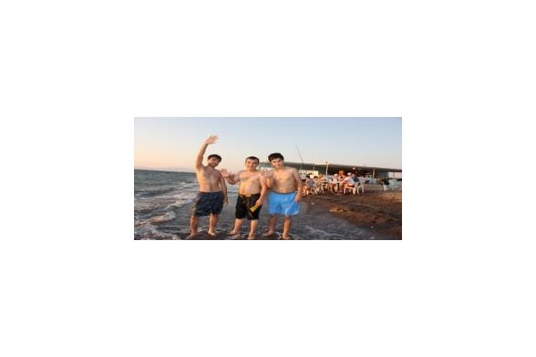 AFGANLILAR DA ALİAĞA'YI SEVDİ