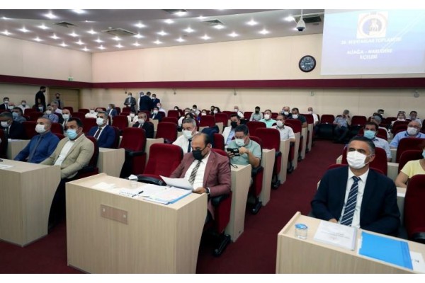 KÖŞGER İLÇE YÖNETİCİLERİYLE BİR ARAYA GELDİ