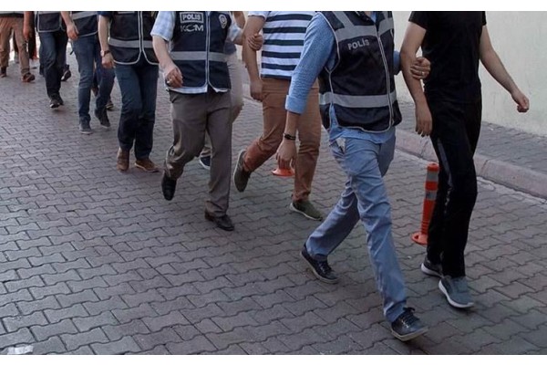 Uyuşturucu operasyonlarında 40 şüpheli tutuklandı