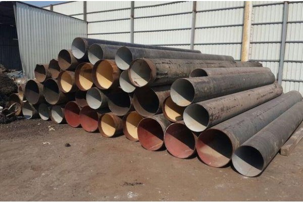 İZSU’NUN HURDALARINI ALİAĞA’DA SATTILAR