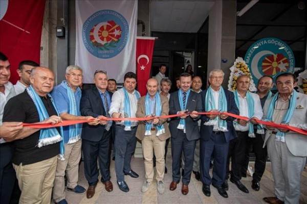 “İzmir barışın şehri olmaya devam edecek”