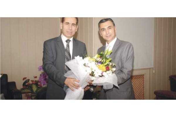 CHP'DEN KAYMAKAM  YILMAZ'A ZİYARET