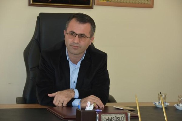 SÜSLÜ’DEN AŞURE GÜNÜNE DAVET