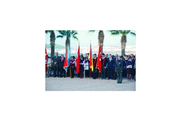 BÜYÜK ÖNDER ATATÜRK’Ü ÖZLEMLE ANDIK