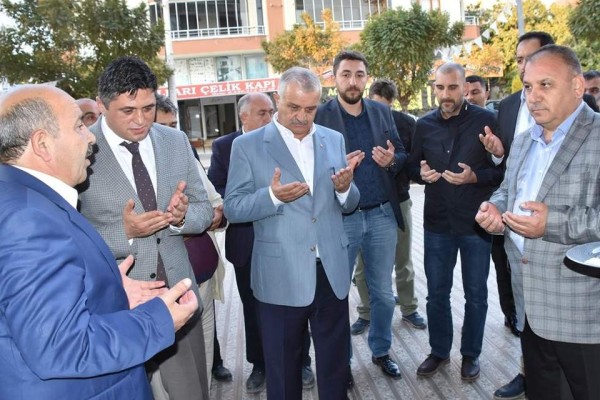 SEMERKAND’IN KERMESİ DUALARLA AÇILDI