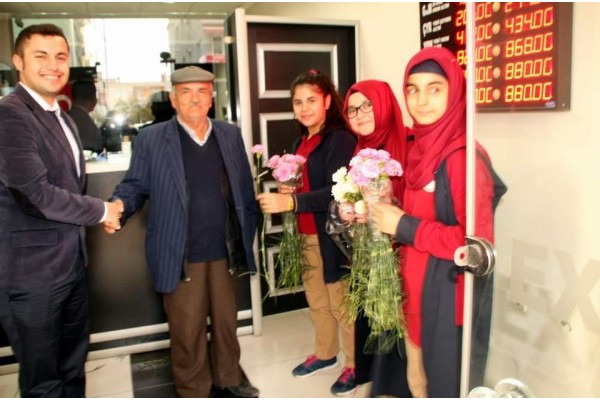 Kardelenler Döviz Bozdu