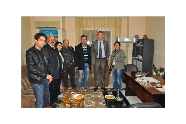 Eroğlu, Alevi Kültür Derneklerini ziyaret etti