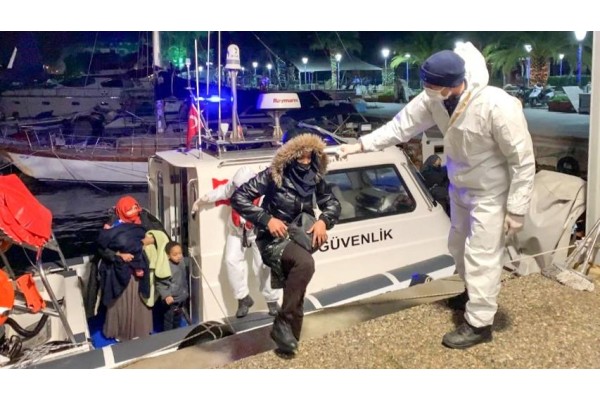 SAHİL GÜVENLİK 15 BİN KİŞİYİ KURTARDI