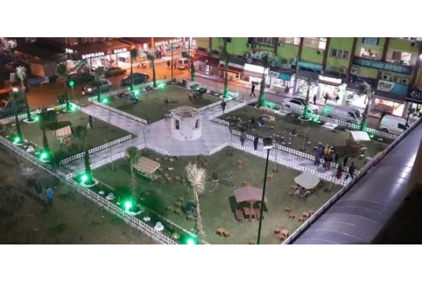 ALİAĞA BELEDİYESİ’NDEN 48 SAATTE TAMAMLANAN PARK