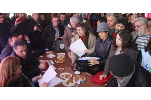 İZDEMİR ENERJİ SANTRALİ-II’YE ALİAĞA HALKINDAN TEPKİ