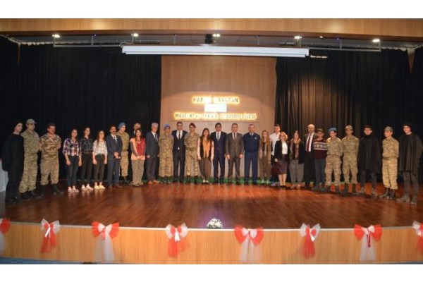 LİSELİLERDEN 12 MART PROGRAMI