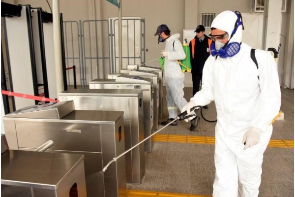 OKUL VE CAMİLER DEZENFEKTE EDİLİYOR