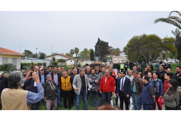 “YEDİ KUŞAK BU AĞAÇLARIN GÖLGESİNDE DİNLENDİ”