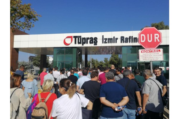 TÜPRAŞ İŞÇİLERİNDEN YÖNETİME UYARI