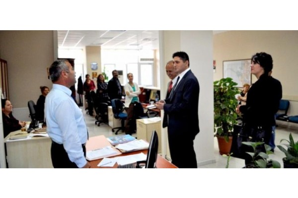 SERKAN ACAR'DAN BELEDİYE'YE ZİYARET