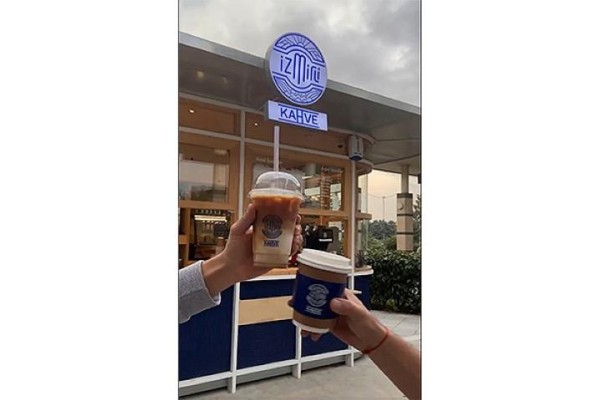 Gençlere yüzde 50 ucuz kahve