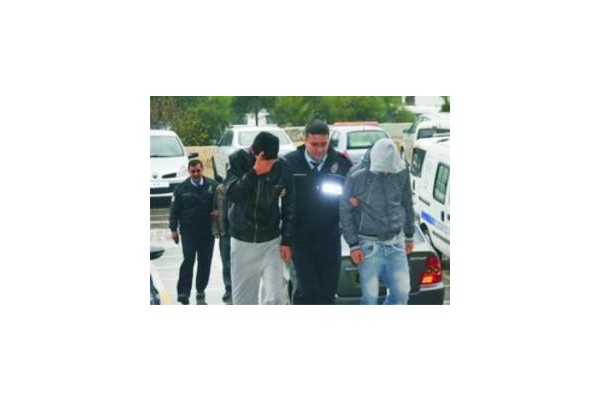 Olay Yerinde Unutulan Okul Çantası Ele Verdi