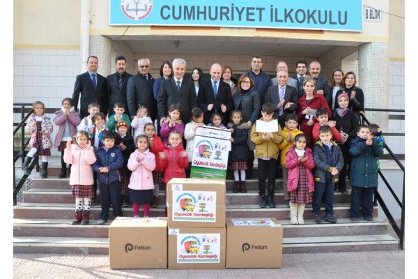 İYİLİK KÖPRÜSÜ