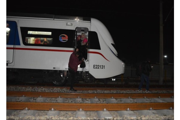 İZBAN HATTINDA KAZA: 1 ÖLÜ