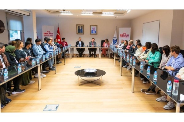 Sürdürülebilirlik elçileri enerji kampında buluştu
