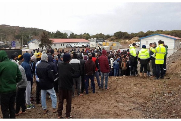 YANAR: “YABANCI ÇALIŞTIRMAKTAN MEMNUN DEĞİLİZ”