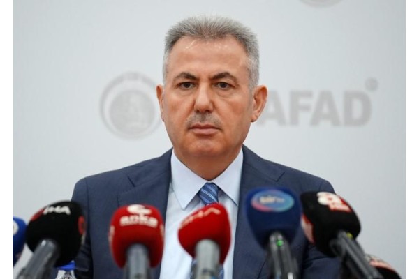 Vali Elban: "Ciddi bir risk yok"