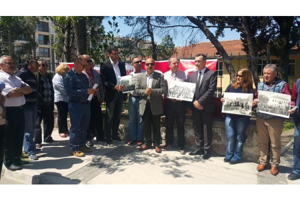 ATATÜRK’ÜN ALİAĞA’YA GELİŞİ KUTLANDI