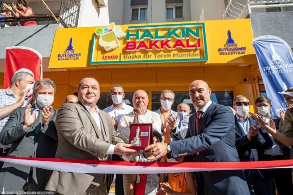 HALKIN BAKKALI MENEMEN’DE AÇILDI