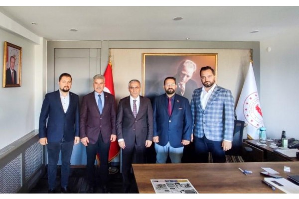 Aliağa Erzincanlılar Derneği’nden ziyaret turu