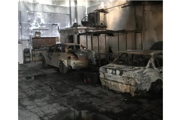 KAPORTACI DÜKKANINDA YANGIN ÇIKTI