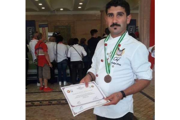 ULUSLARARASI YARIŞMADAN MADALYAYLA DÖNDÜ