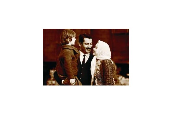 “EVİM SENSİN” CEP SİNEMASINDA