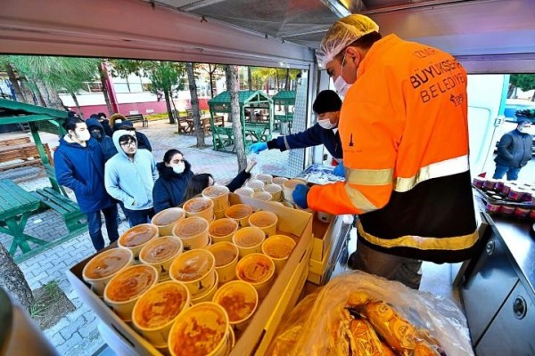 SICAK YEMEK HİZMETİ KÂTİP ÇELEBİ’DE