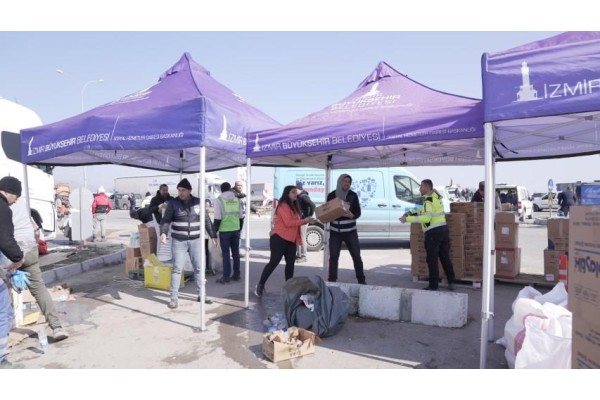 Afet bölgesine destek sürüyor