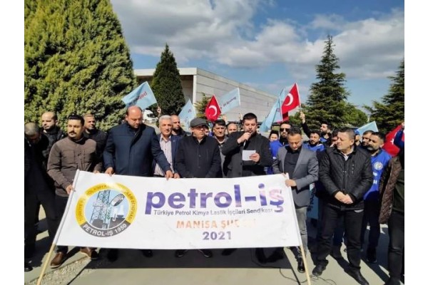 Petrol-İş’den Etkin Plastik işçilerine destek