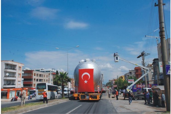 DEV TANK ALİAĞA’DAN GEÇTİ