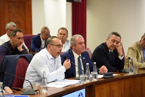 BÖLGENİN SORUNLARI TORBALI’DA KONUŞULDU