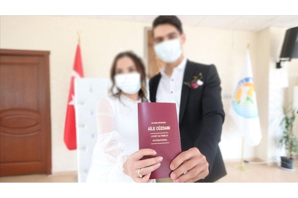 FOTOĞRAF ÇEKİMİ VE DANS ETMEK YOK