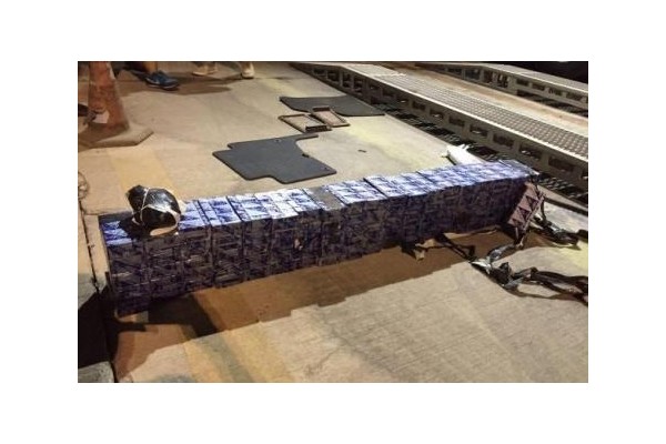 FÜGE, 50 KİLO BAZ MORFİN YAKALADI