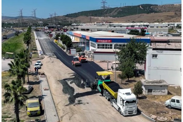 Sanayi Sitesi’nin yolları yenileniyor