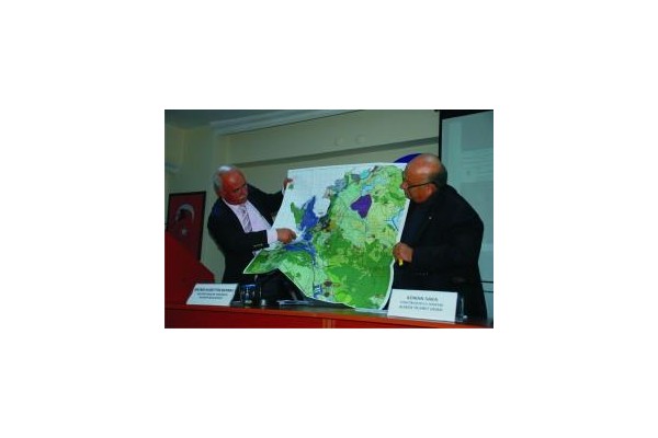 ALTYAPI SORUNLARI MASAYA YATIRILDI