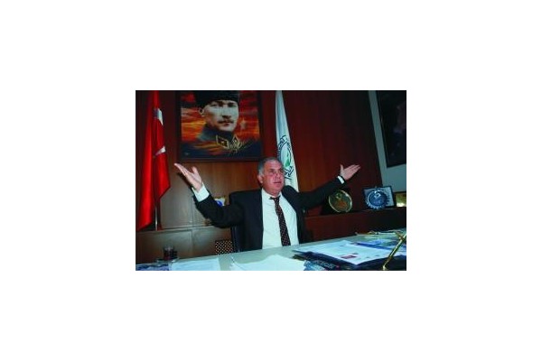 İZMİR’İN ÇÖP TARTIŞMASI SÜRÜYOR