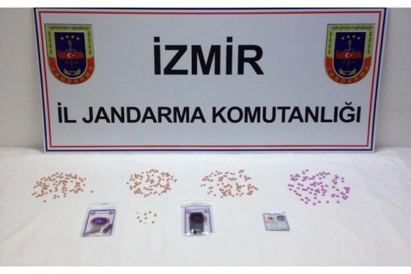 ALIAĞA'DA UYUŞTURUCU OPERASYONU