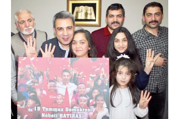 DEMOKRASİ NÖBETİNE KATILANLARA TEŞEKKÜR ZİYARETİ