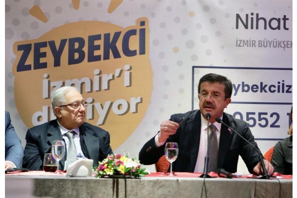 "İZMİR'İN KENDİ HİKAYESİNİ YAZMASI GEREKİYOR"