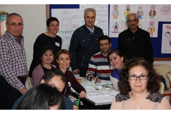 ÖĞRETMENLERE LİDERLİK EĞİTİMİ