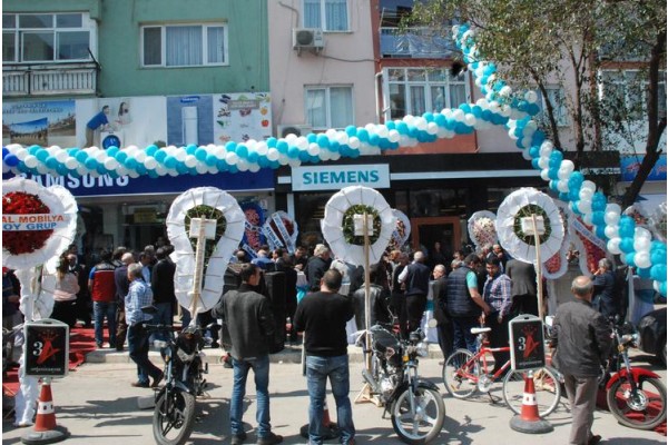 SIEMENS ÖNALLAR 4. MAĞAZASINI AÇTI