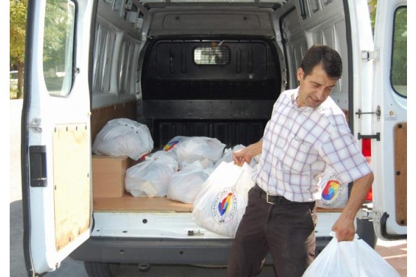 GIDA YARDIMI İHTİYAÇ SAHİPLERİNE ULAŞTIRILDI